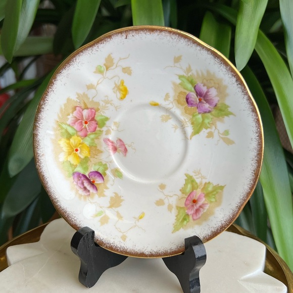 Vintage Royal Standard Charmaine Teacup + Saucer Set Bone China Made in England - Picture 12 of 15